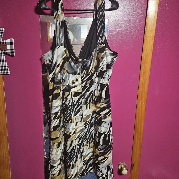 Plus size evening dress - Picture 3 of 6